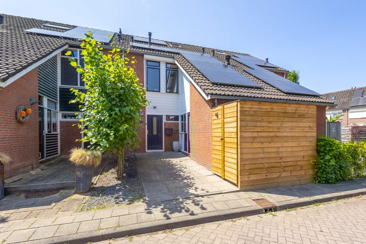 Van den Boetzelaerlaan 85 in Langerak