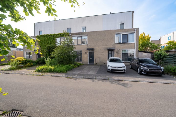 Van den Broekstraat 3 in Groningen