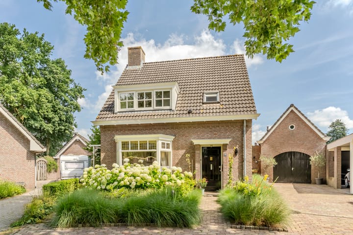 Photo of property Van den Elsenstraat 20, Diessen