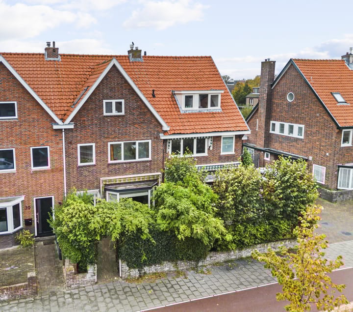 Photo of property Van den Vondellaan 41, Driehuis NH