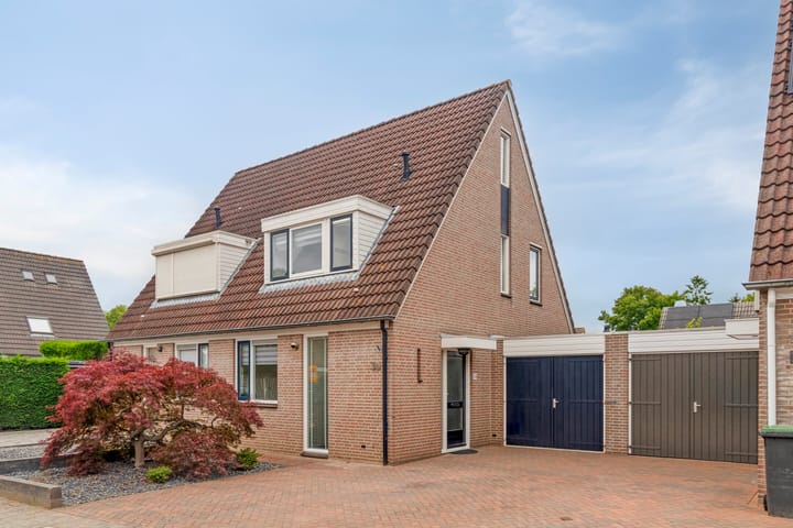 van der Beekstraat 30 in Genderen