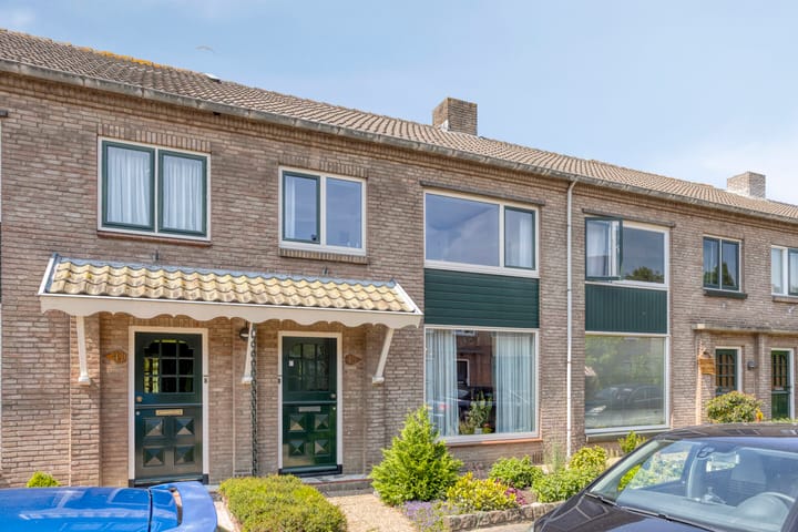 van der Bijlstraat 43 in Roelofarendsveen