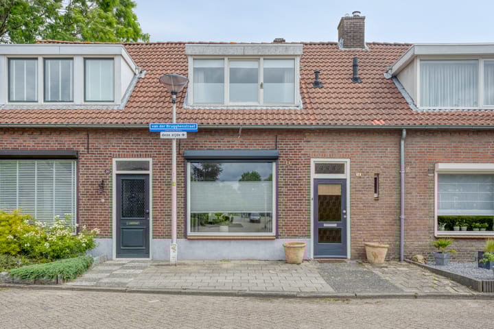 van der Brugghenstraat 14 in Helmond