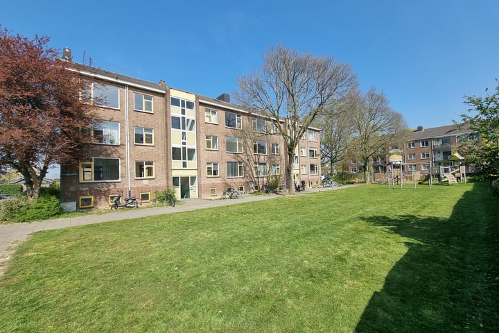 Van der Doesstraat 15 in Alphen aan den Rijn