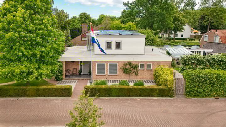 van der Dussenlaan 32 in Dussen