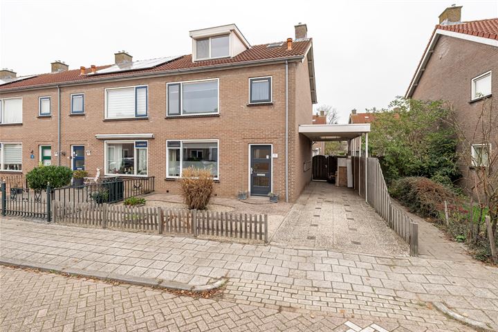 van der Duyn van Maasdamstraat 12 in Culemborg