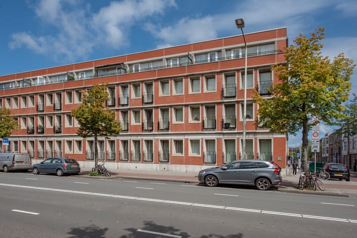 Van der Helststraat 121 in 's-Gravenhage foto