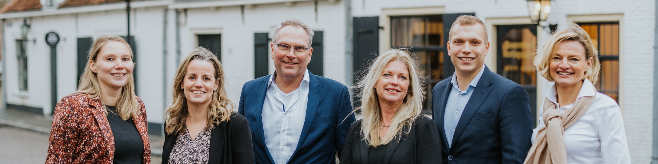 Team foto van Van der Hoek Makelaardij B.V.