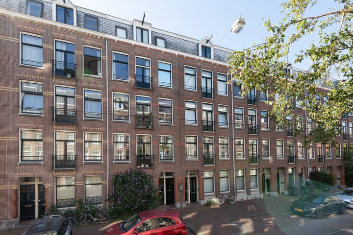 Van der Hoopstraat 111-2 in Amsterdam