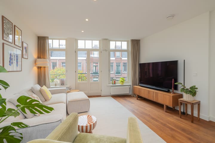 Van der Hoopstraat 75-3 in Amsterdam