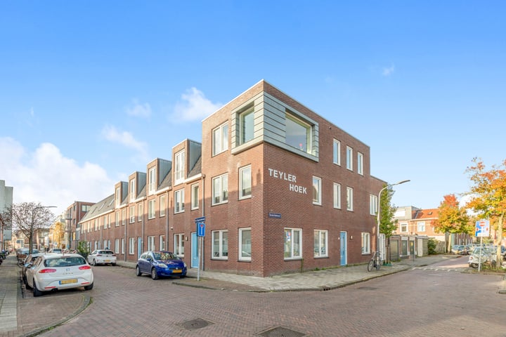 Van der Hulststraat 24 in Haarlem