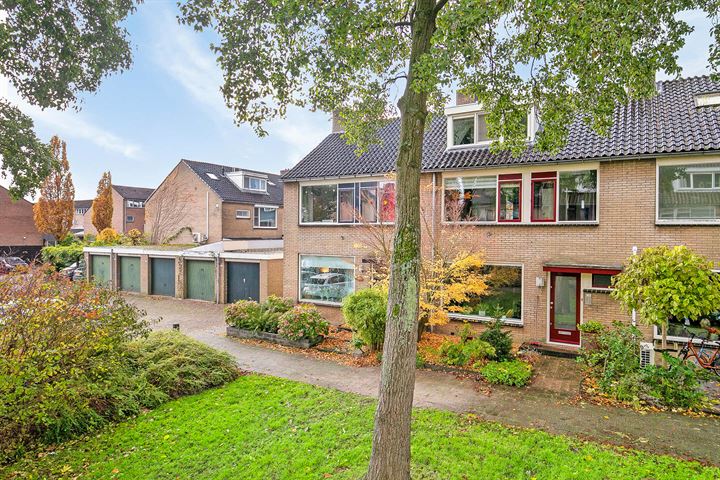 Van der Lekstraat 73 in Hendrik-Ido-Ambacht