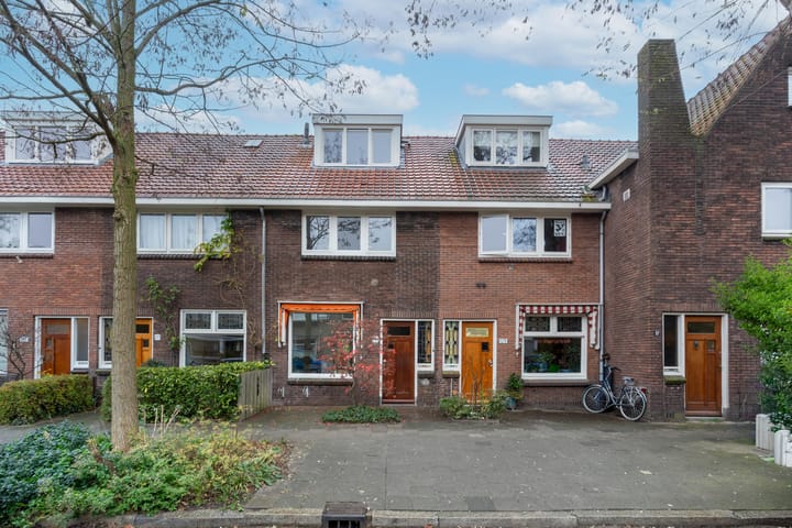 Photo of property Van der Mondestraat 131, Utrecht