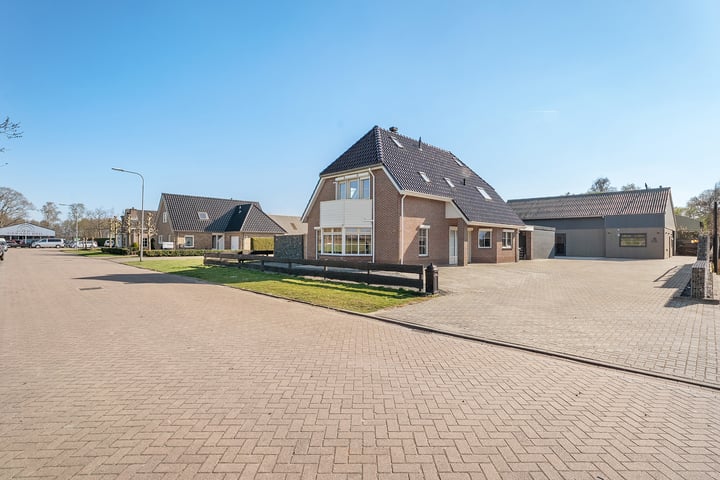 Photo of property Van der Pijlweg 5, Bergentheim