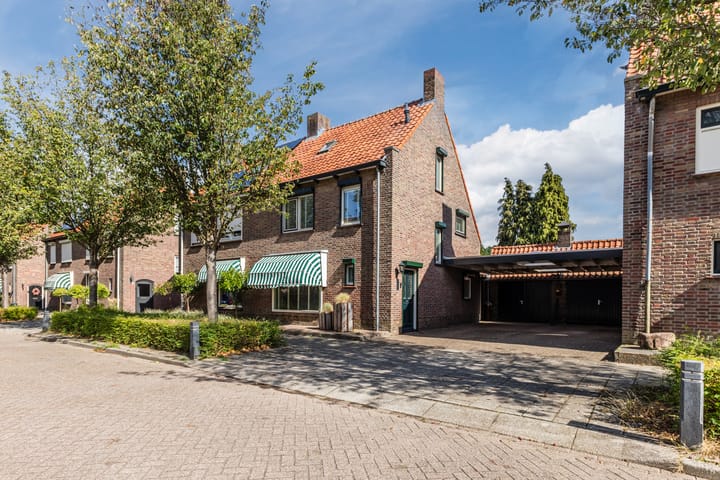 Photo of property van der Puttstraat 38, Geldrop