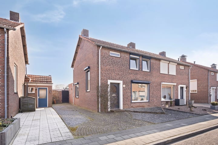 Photo of property van der Renneweg 16, Herkenbosch