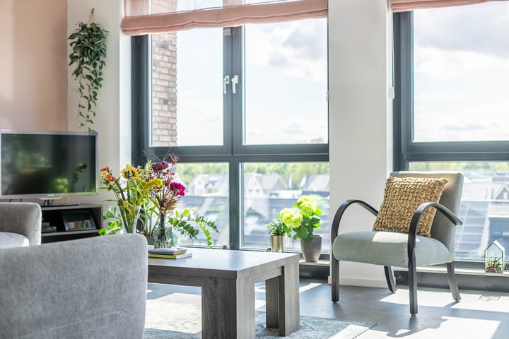 Photo of property Van der Steenhovenplein 36, Dordrecht