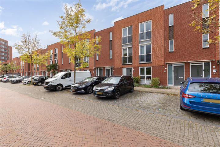 Van der Vormhaven 7 in Barendrecht