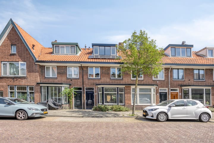Van der Waalsstraat 20 in Leiden