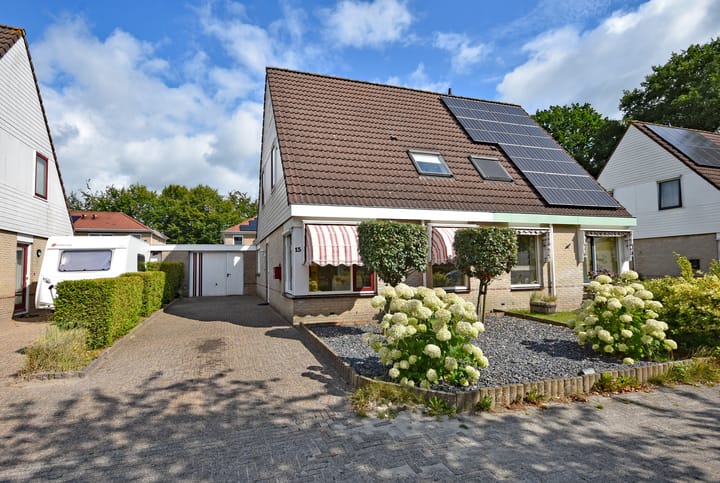 Photo of property Van der Walstrjitte 13, Burgum