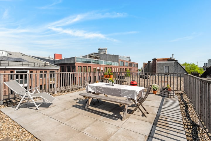 Van Diemenstraat 31 in Amsterdam photo
