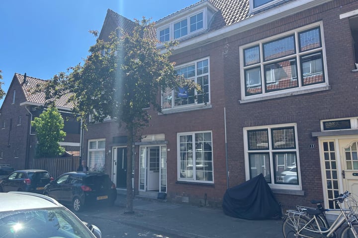 Photo of property Van Dijckstraat 11, Schiedam