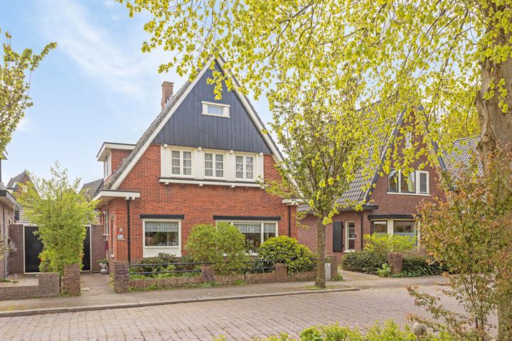 Van Doornstraat 24 in Heiloo