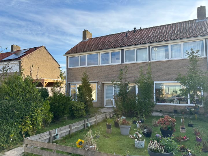 Van Eckstraat 34 in Wieringerwerf