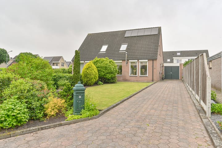 Photo of property Van Ekelenburgstraat 26, Nieuw-Amsterdam