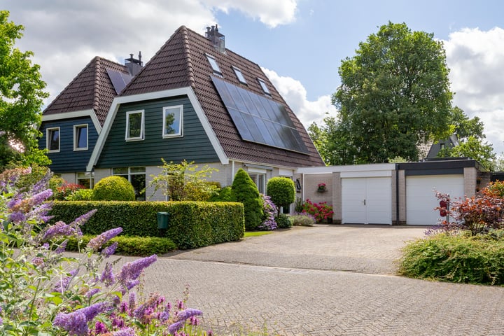 Photo of property Van Emsthof 8, Ermelo