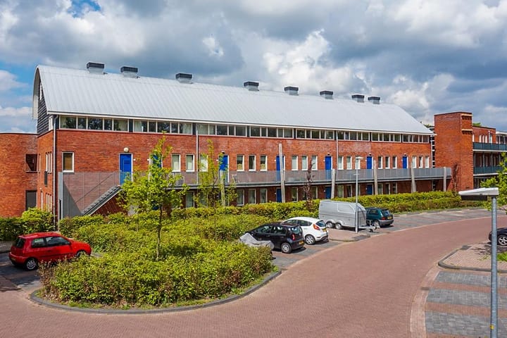 Van Erven Dorenspark 35 in Laren