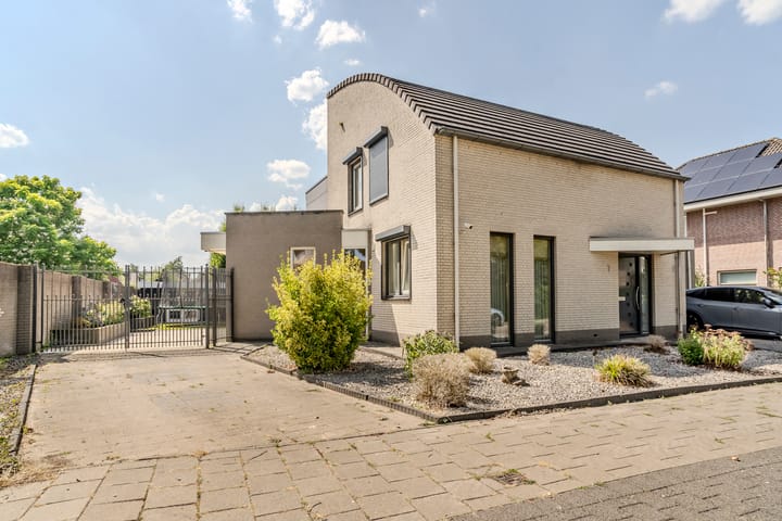 van Glabbeekstraat 7 in Rijen Foto