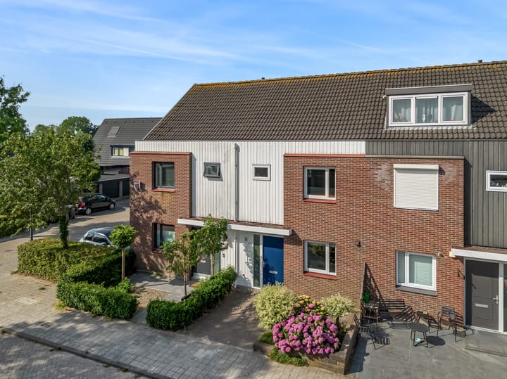 Van Goghhof 81 in Hoorn