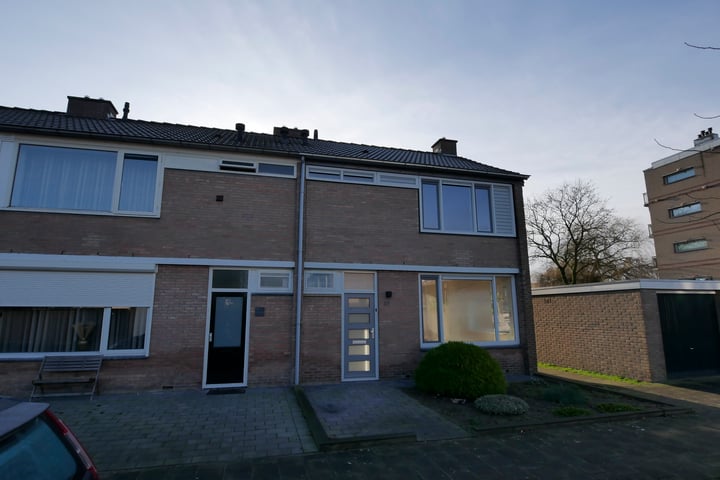 van Graftstraat 37 in Helmond