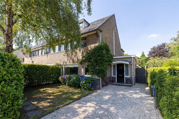 van Hall-laan 8 in Naarden