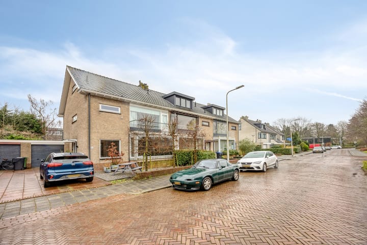 Van Hamellaan 6 in Voorschoten