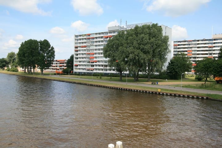 van Harinxmaplein 109 in Leeuwarden