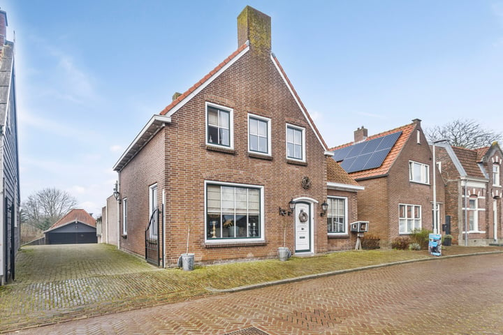 van Hattumstraat 22 in Ellewoutsdijk