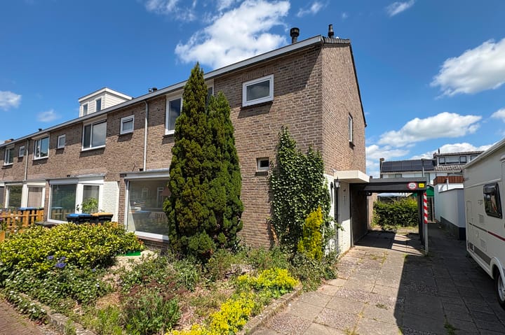 van Heeckerenskamp 11 in Hattem