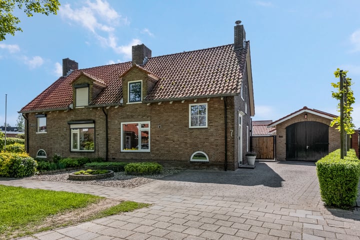 Photo of property van Heekstraat 7, Doornenburg