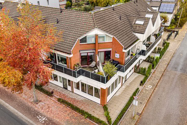 van Heemskerckstraat 1-4 in Ede foto