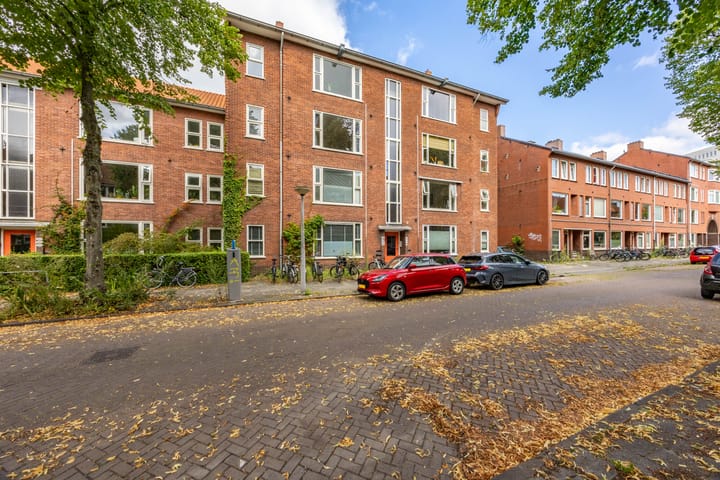 Photo of property Van Heemskerckstraat 39c, Groningen