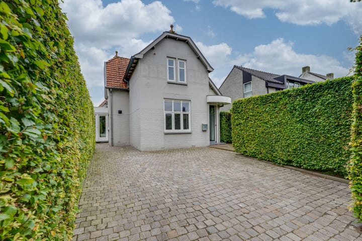 Van Heeswijkstraat 32 in Udenhout