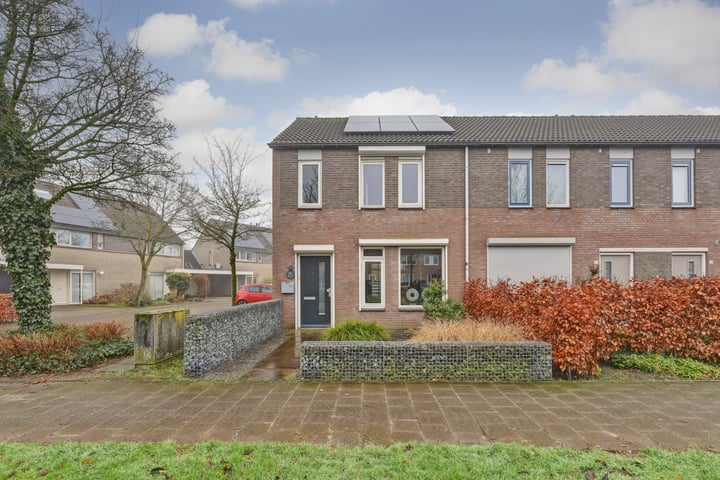 van Heinsbergstraat 82 in Gilze