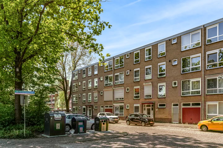 van Herwijnenplantsoen 302 in Nieuwegein