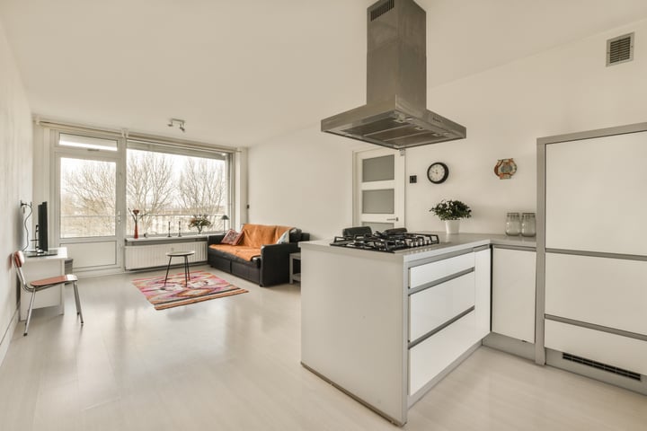 Van Heuven Goedhartlaan 462 in Amstelveen
