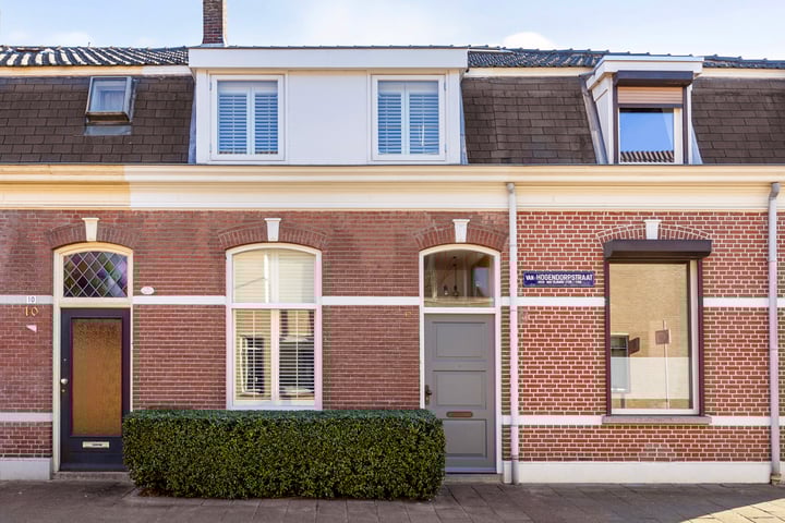 Photo of property Van Hogendorpstraat 12, Tilburg