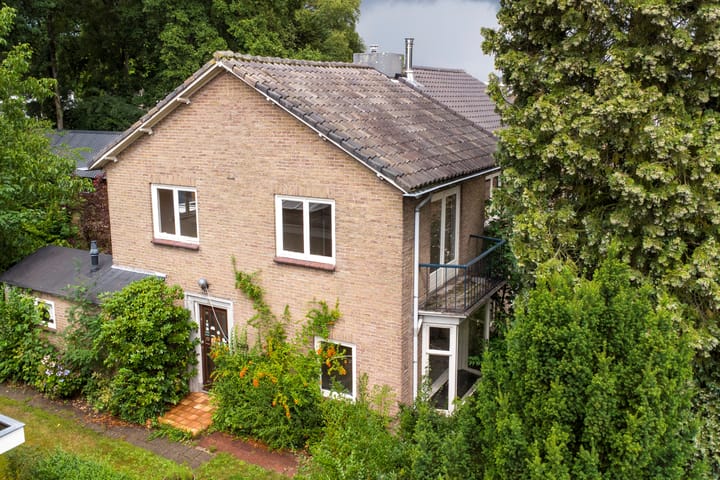 Van Hogendorpstraat 16 in Veenendaal