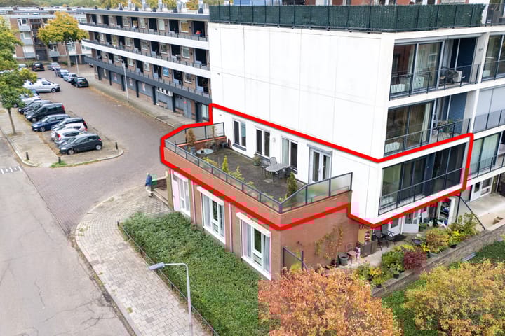 van Hogendorpstraat 84 in Nijmegen Foto