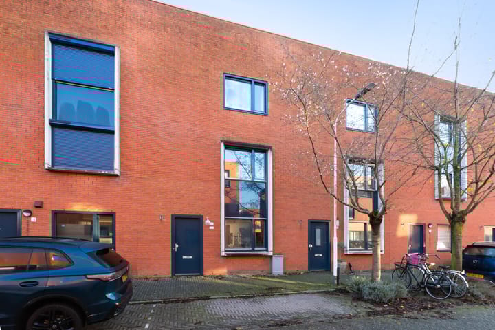 Photo of property Van Houtenstraat 12, IJsselstein